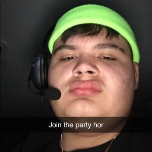 Meet your Posher, Nicholas